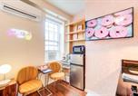 Location vacances Oxon Hill - Sweet Tooth Studio 99 Walk Score half Block to King-3