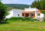 Location vacances Paraza - Cozy Home In Pouzols-Minervois-2