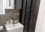 Location vacances Allesley - Double Spacious Room near Cbs Arena in Cv6 4df Two Guests-2