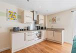 Location vacances Leicester - Stylish 3br City Centre Flat Sleeps 7-2