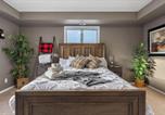 Location vacances Invermere - Cozy Mountain I Hot Tub & Pool I Close 2 Lake I Tv-2