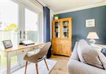 Location vacances Mold - 3 Bedroom House Near Chester & North Wales with Parking by Rework Accommodation-3