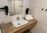Hôtel Trebesing - Penker Wirt Zimmer Bank-4