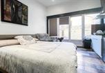 Location vacances Grans - Cozy Home In Miramas With Outdoor Swimming Pool-3