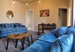 Location vacances Baglan - Family-Friendly 4br Home Near Beach-2