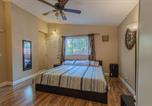 Location vacances Milpitas - King room,King bed, private entry, ensuite bath and kitchen-2
