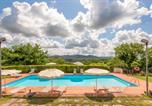 Location vacances Casole d'Elsa - Rustico Con Jacuzzi In Toscana-1