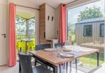 Location vacances Plonéour-Lanvern - Mobil home pour 6 personnes avec terrasse à Tréguennec - Api-1-52-1130-3