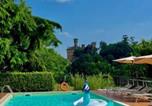 Location vacances  Province d'Alexandrie - Tenuta Monvillone Country House & Restaurant-2