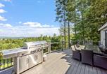 Location vacances Holderness - Lakeside Luxury Retreat with Winnipesaukee Views-4