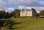 Location vacances  Ardèche - Château des Faugs-3
