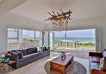 Location vacances Kleinmond - 78 Beach Road Oceanfront Cottage Splash Pool Sea Views-1