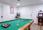 Location vacances Pahrump - Spacious 5 Br Home with Games and Spa-3