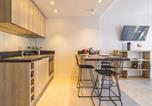 Location vacances  Marne - Élégant Appartement Moderne à Reims avec Climatisation - Fr-1-870-13-2