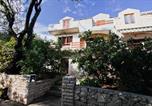 Location vacances Selca - Apartments Stanko-1