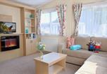 Location vacances Ringwood - Forest Edge Statement 2 Bedroom Caravan-1