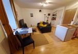 Location vacances Thoiry - Le Pied-à-Terre de Fenières - T2 à 10mins de Genève et du Cern !-4