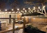 Location vacances San Antonio - Contain Yourself Hot Tub Pet Friendly Pearl-3