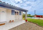Location vacances Castelmoron-sur-Lot - Pet Friendly Home In Prayssas With Kitchen-2