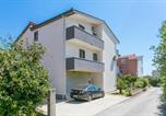 Location vacances Kaštela - Apartments with parking space Kastel Novi - Kastela - 22702-2