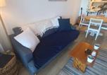 Location vacances Shoal Bay - Backpackers Waterfront Stay at Shoal Bay Stayz with Dave Stays-2