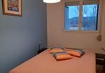 Location vacances Blonville-sur-Mer - Appartement rénové 2 pièces avec loggia vue mer et parking à Villers-sur-Mer - Fr-1-712-7-4