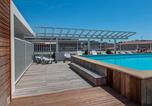 Location vacances Villefranche-sur-Mer - Résidence Le Crystal