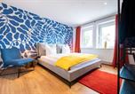 Location vacances Windelsbach - Bunter Hund Apartments - Zentrales Apartment, Parkplatz, Wintergarten, Kinderzimmer-1