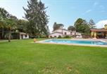 Location vacances Capranica - Nice Home In Sutri With Swimming Pool-1