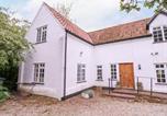 Location vacances Stibbard - White House Cottage-3
