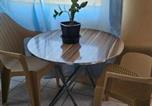Location vacances  Palm Island ou Ile Prune - Smithy's Apartment 2-4