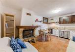 Location vacances  Province de Macerata - Italian Experience- La Grotta Del Mare-1