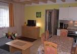 Location vacances Domažlice - Ferienhaus Nr 16b2, Feriendorf Hagbügerl, Bayr Wald-2