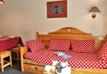 Location vacances Risoul - Appartement 2p 6 couchages, proche pistes, balcon, parking, animaux Ok - Fr-1-330-226-3