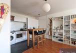 Location vacances Bord de mer de La Rochelle - Agréable T2 lumineux au pied de la plage avec Wifi - Fr-1-825-52-4