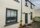 Location vacances Lamphey - Blacksmiths Cottage-1