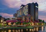 Hôtel Concord - Hilton Charlotte University Place-1