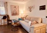 Location vacances Las Palmas de Gran Canaria - Loft Dalia Las Canteras Beach, free parking&wifi-1