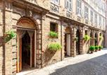 Location vacances  Province de Macerata - Italian Experience-Falleroni Apartment-1