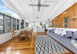 Location vacances Alexandra Headland - Stunning Alex Heads Beach House - Pet friendly-2