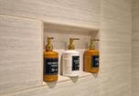Location vacances Manama - Luxury Romantic Sea View Apartment.-3