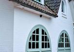 Location vacances Warneton - Gîte spacieux et moderne, à 12 km de Lille, avec toutes commodités, idéale pour une escapade tranquille - Fr-1-510-208-4