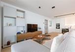 Location vacances Oostende - Tidyy - Panoramic 11th-Floor Corner Apartment with Endless Sea Views-4
