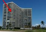 Location vacances Naples - Beachfront apartment with stunning views & wraparound balcony-4
