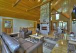 Location vacances Chattanooga - Cardinal Cabin - Cozy Coosawattee cabin with a fire pit-2