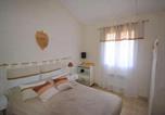 Location vacances Barjac - Maison familiale spacieuse avec piscine à Vagnas-4