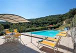 Location vacances  Province de Pistoia - Villa Mario, piscina privata,aria cond,immersa nel verde,campagna Toscana-4