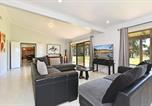 Location vacances Pokolbin - Blaxlands Kangaroo Homestead with Hot Tub walk to Concerts and Wineries-2