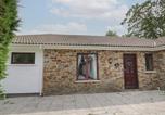 Location vacances St Clears - Sea View-1
