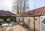 Location vacances Hawnby - Wisteria Cottage & Barn - Sleeps 10 and welcomes dogs-1